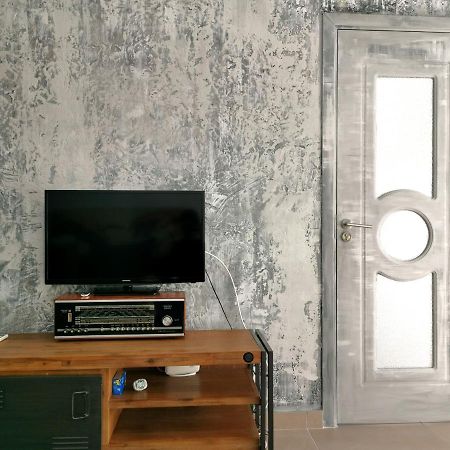 Caraway Apartment Oradea Exterior foto